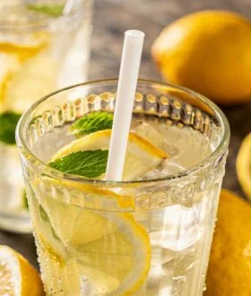 Bacardi Limon Lemonade