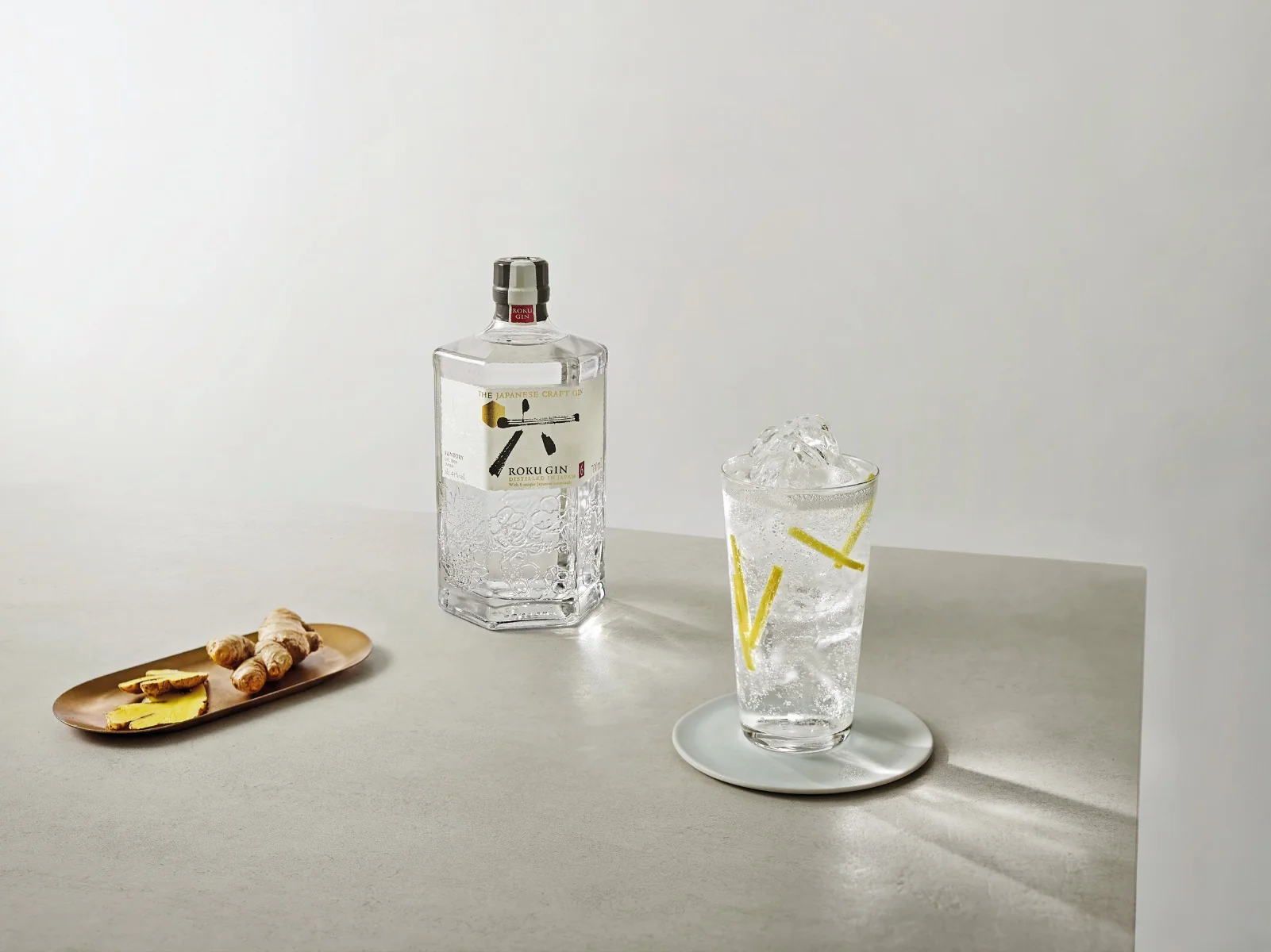 Roku Gin Tonic